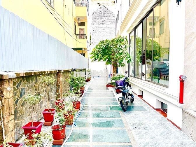 CHO THUÊ TOÀ NHÀ MỚI XÂY 85C CỬU LONG QUẬN 10 - 7 TẦNG - DTSD 860m2