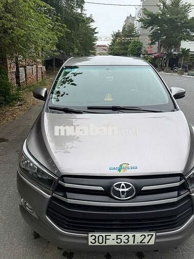 Toyota Innova 2019  - 12000 km