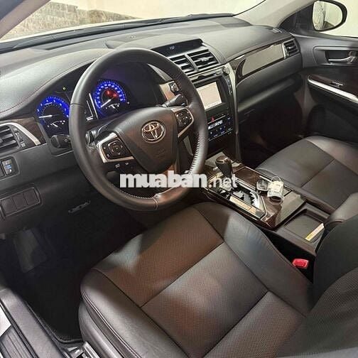 Bán Toyota Camry 2015 2.5Q  1 chủ mua mới từ đầu