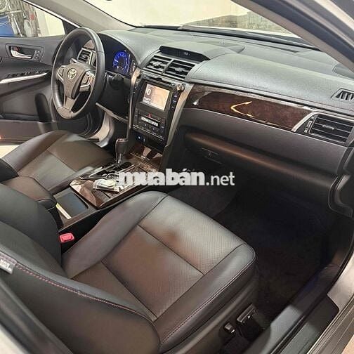 Bán Toyota Camry 2015 2.5Q  1 chủ mua mới từ đầu