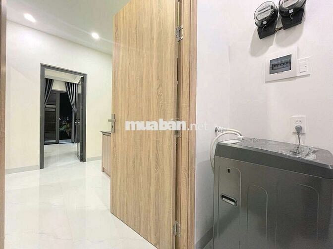 CHO THUÊ 1PN BANCON MỚI 100% FULL NT Ở THỐNG NHẤT ,GV