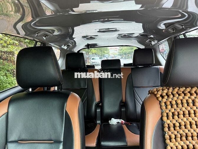 Toyota Innova 2019  - 12000 km