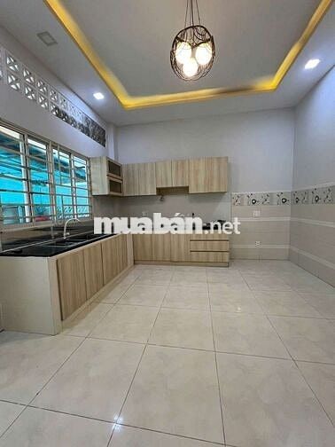 CẦN CHO THUÊ NHÀ MẶT TIỀN THẠNH LỘC 37.  GIÁ 12TR
