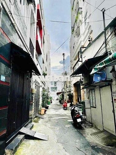 CHU VĂN AN - HẼM Ô TÔ - 108M2 - NGANG 6M - HIỆN CÓ 5 PHÒNG CHO THUE