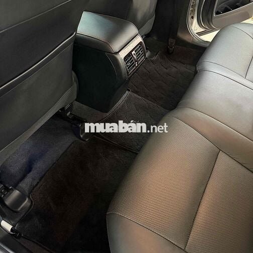Bán Toyota Camry 2015 2.5Q  1 chủ mua mới từ đầu