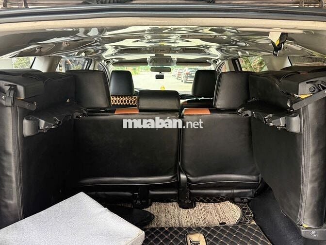 Toyota Innova 2019  - 12000 km