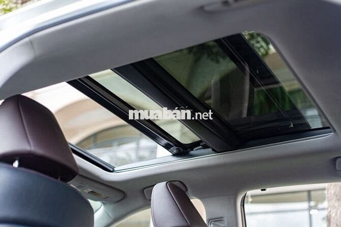 Lexus RX350 2016 màu trắng, nhập Mỹ