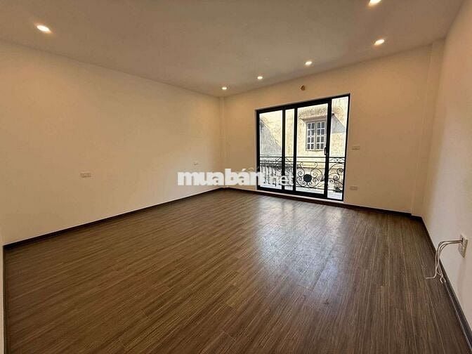 😲 Nhà Siêu Rộng Phúc Lợi - 5 phòng ngủ - giá tốt