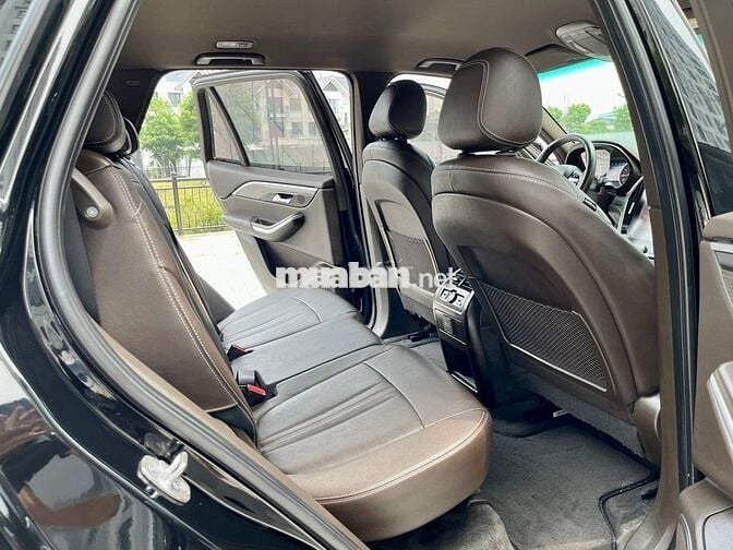 VinFast Lux SA2.0 sx 2020 2.0 AT - 50,000 km.