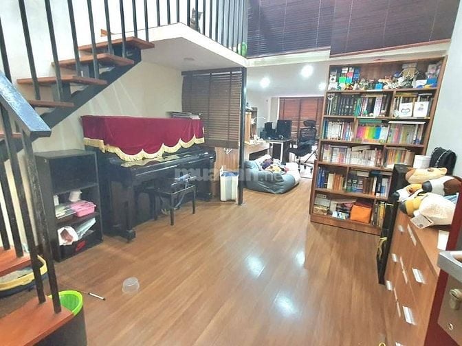 Nhà Nguyễn Ngọc Vũ, 72m x3T-MT Đẹp-KD-Ở-2 Thoáng-Ngõ Thông-Gara Ô Tô