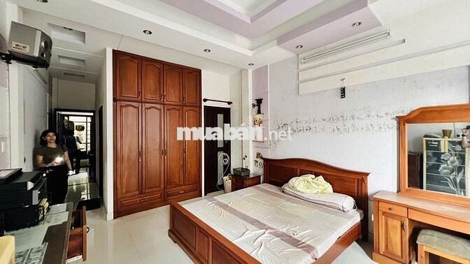 SIÊU RẼ - HẺM 6M OTO QUAY ĐẦU - KẾ QUẬN 10 - 76M2 4 TẦNG - CHỈ 8.x TỶ