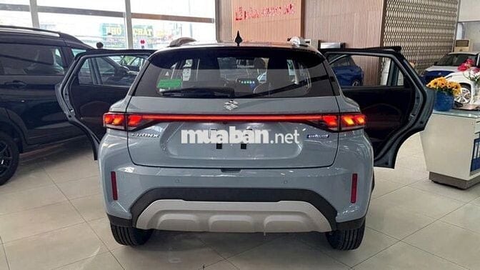 Suzuki fronx 2025 đủ màu giao ngay ưu đãi chốt sớm