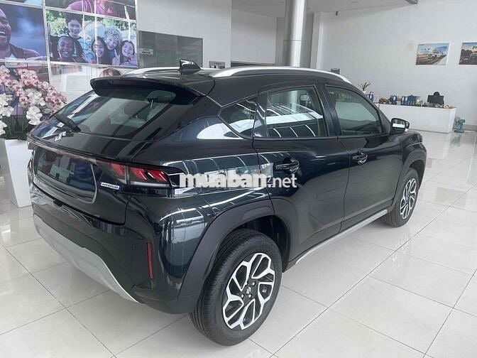 Suzuki fronx 2025 đủ màu giao ngay ưu đãi chốt sớm