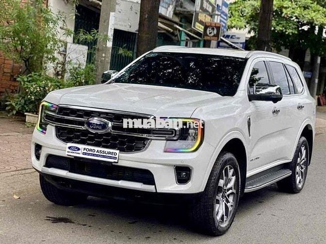 Everest Titanium 1 cầu 2024 Xe Lướt Bán Tại Ford