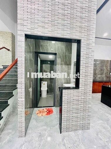 CHO THUÊ NHÀ 2 LẦU MỚI ĐẸP KHU DÂN CƯ PHÚ AN