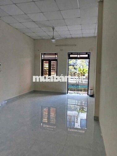 nhà chính chủ cần bán gấp, 4,2x16m 2 tầng, hẻm 5m thông, đường số 13A,
