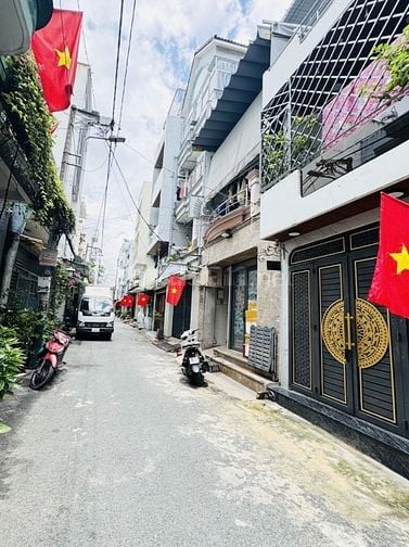 HẺM XE TẢI 6M KHUÔN VIỆT TÂN PHÚ, 75M2(4.6x18), 2 TẦNG, CHỈ 7.5 TỶ 