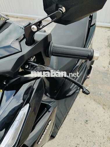 góc bán xe vairo mẩu củ 150/2018