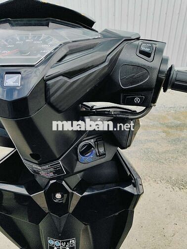 góc bán xe vairo mẩu củ 150/2018