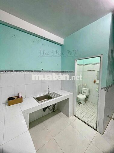 Nhà Trọ Ngang Cổng CTy Teakwang, KCN Hưng Phú