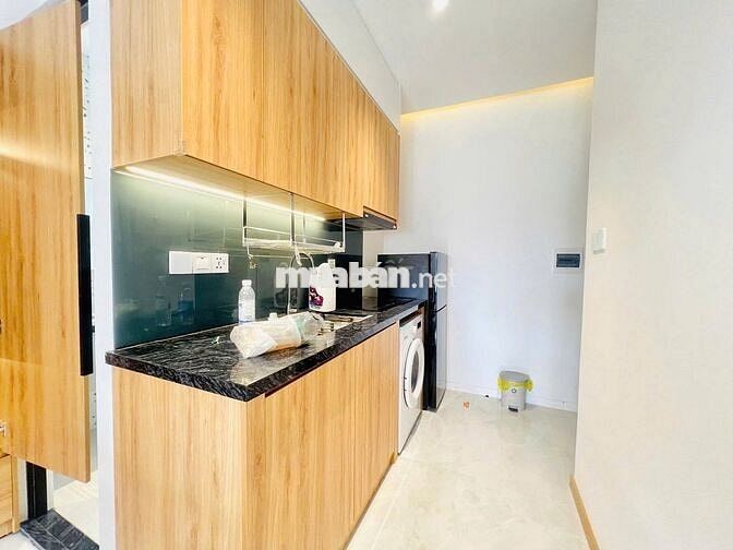 CHO THUÊ CĂN HỘ FULL NỘI THẤT CÓ BAN CÔNG Ở ĐƯỢC 3 NGƯỜI GẦN TRUNG TÂM