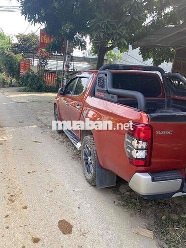 Mitsubishi Triton 2020 4x2 AT Mivec Premium - 7000