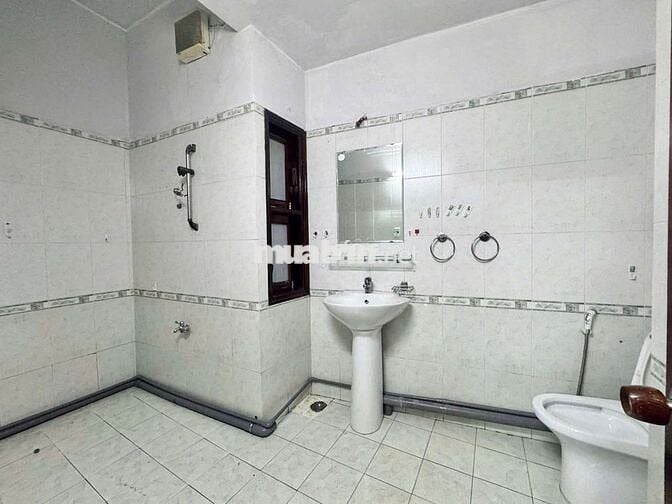 Siêu phẩm studio full nội thất giá siêu rẻ ngay cầu kinh thanh đa