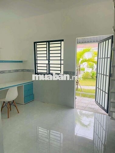 CHO THUÊ PHÒNG TRỌ CÓ GÁC 28M2 SẴN NỘI THẤT SÂN VƯỜN THOÁNG MÁT 3TR