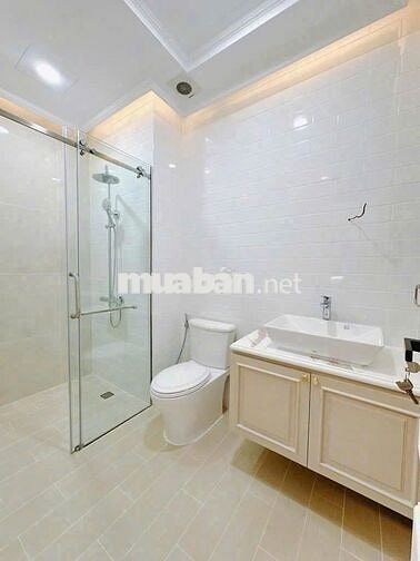 CỰC ĐẸP, CỰC SANG!!22E Đường Hoàng Hoa Thám - DT 5x20m 4 tầng mới tinh