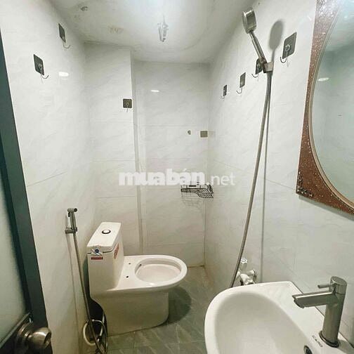 nhà 2 căn 1 sổ khu dân cư hiện hữu hẻm 4 m . 2 phòng ngủ 1 phòng thờ