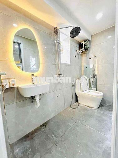Tập thể Minh Khai, lô góc 3 thoáng, ô tô đỗ, 3PN 2WC KK 85m2 full đồ