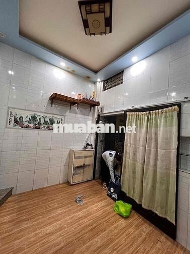Cần cho thuê nhà riêng 2 tầng tại Hàng Kênh