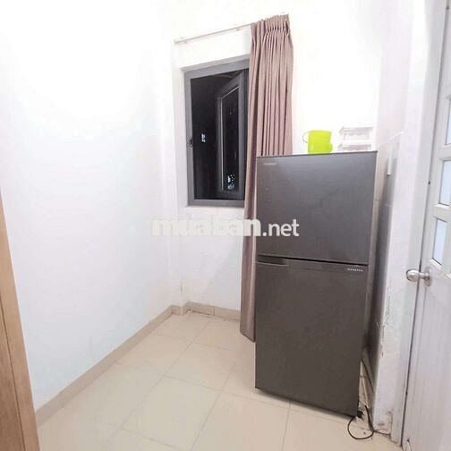 Căn Hộ 32m2 Cửa Sổ Rộng, Có ánh Sáng _ Chỉ Tính Điện và nước, Quận 1