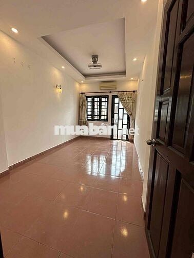 Nhà Mới  3PN  Nguyễn Chảnh Chân Quận 1