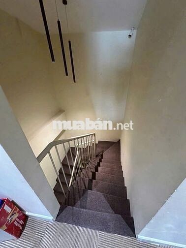 VỊ TRÍ ĐẮT GIÁ NGAY VÒNG XOAY CHỢ BẾN THÀNH Q1