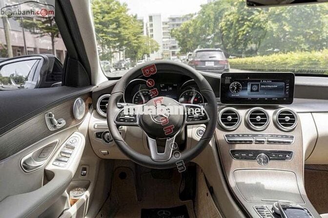 Mercedes Benz C200 Exclusive 2019 - 899 Triệu