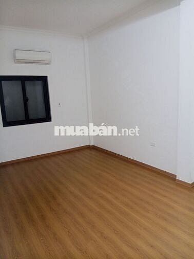 bán nhà KhươngTrung, 4 tầng, 60m2,chỉ nhô 13 tỷ.tránh ô tô, kinh doanh