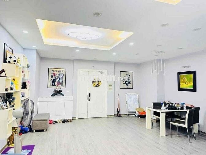 CC RIVERSIDE GARDEN - LÔ GÓC - TẦNG TRUNG - 3 NGỦ 2WC - FULL NỘI THẤT