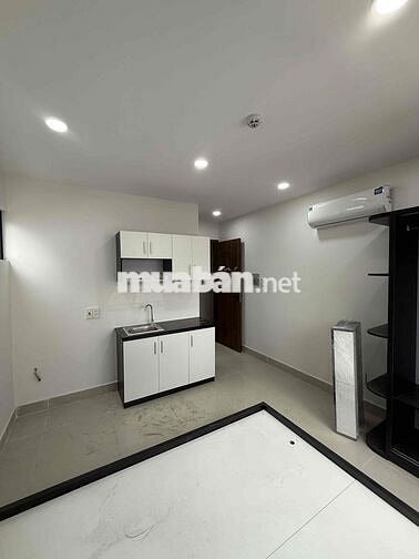 TRUNG TÂM QUẬN 10 STUDIO FULL NỘI THẤT CỬA SỔ TRỜI NHÀ MỚI 100%