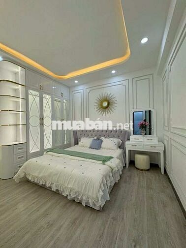 Bán Nhà đường phạm hữu lầu Quận 7 – DT 8x14m giá 8.9 tỷ