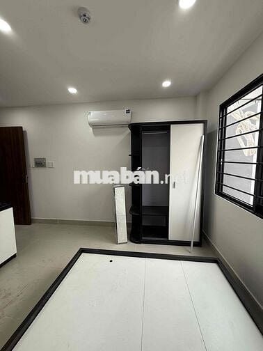 TRUNG TÂM QUẬN 10 STUDIO FULL NỘI THẤT CỬA SỔ TRỜI NHÀ MỚI 100%