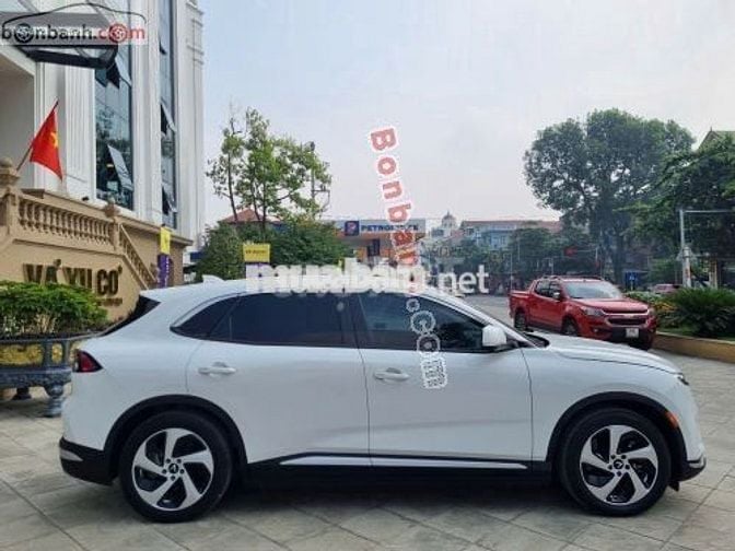 VinFast VF8 Eco AWD 2023