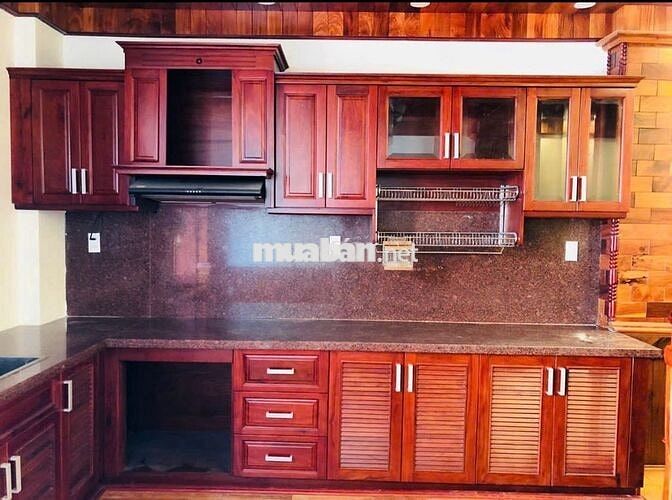 HCM: NHÀ ĐẸP CÓ SẴN NỘI THẤT, ĐỒ GỖ, THANG MÁY,... CHÍNH CHỦ CHO THUÊ