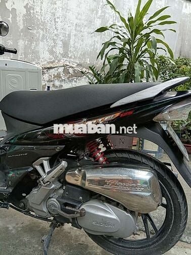 Xe suzuki còn cứng liền lạc