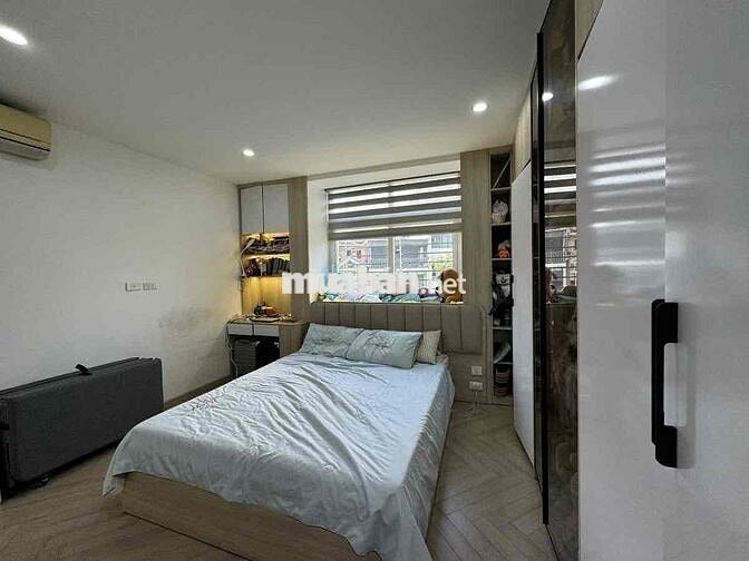 Chung Cư N03 Trần Quý Kiên 80m2 - Tầng 3 - Căn Góc - 2 Ngủ - (6,8 Tỷ)