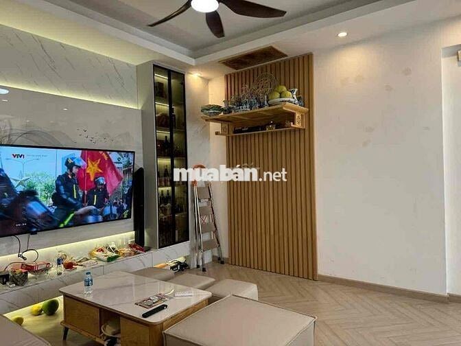 Chung Cư N03 Trần Quý Kiên 80m2 - Tầng 3 - Căn Góc - 2 Ngủ - (6,8 Tỷ)