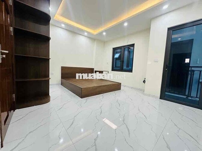 DI TRẠCH Ô TÔ ĐỖ CỔNG, NHÀ XÂY MỚI ĐẸP, VUÔNG VẮN