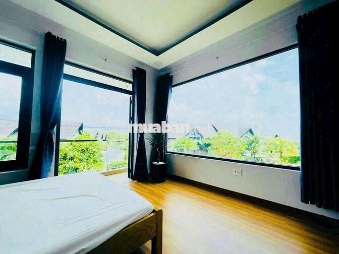 BÁN GẤP 3 CĂN VILA XUYÊN MỘCpp