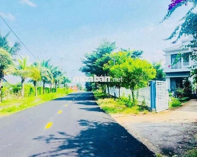 BÁN GẤP 3 CĂN VILA XUYÊN MỘCpp