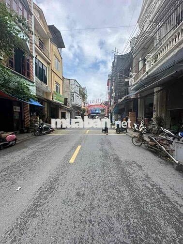 NHÀ ĐẸP LA PHÙ SẮP HOÀN THIỆN - 6 TẦNG THANG MÁY LÔ GÓC SIÊU THOÁNG